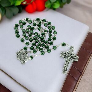 Vintage Green Rosary Beads w/ Celtic Pewter-Tone Crucifix 5 Decade Catholic